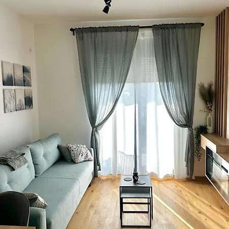 Apartment Njegos Lux Titova Palisat