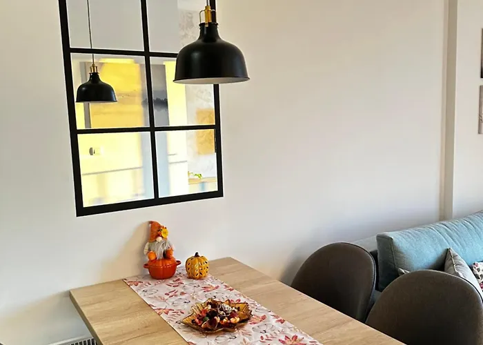 Njegos Lux Titova Palisat