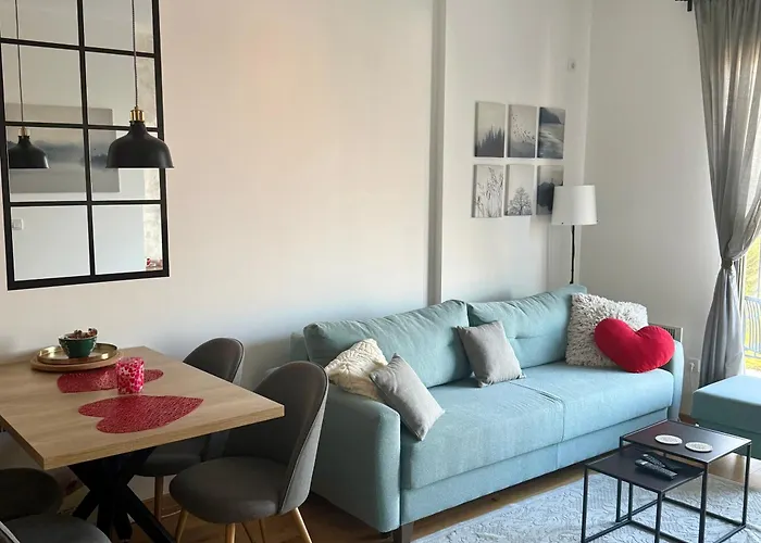 Njegos Lux Titova Апартаменты Palisat